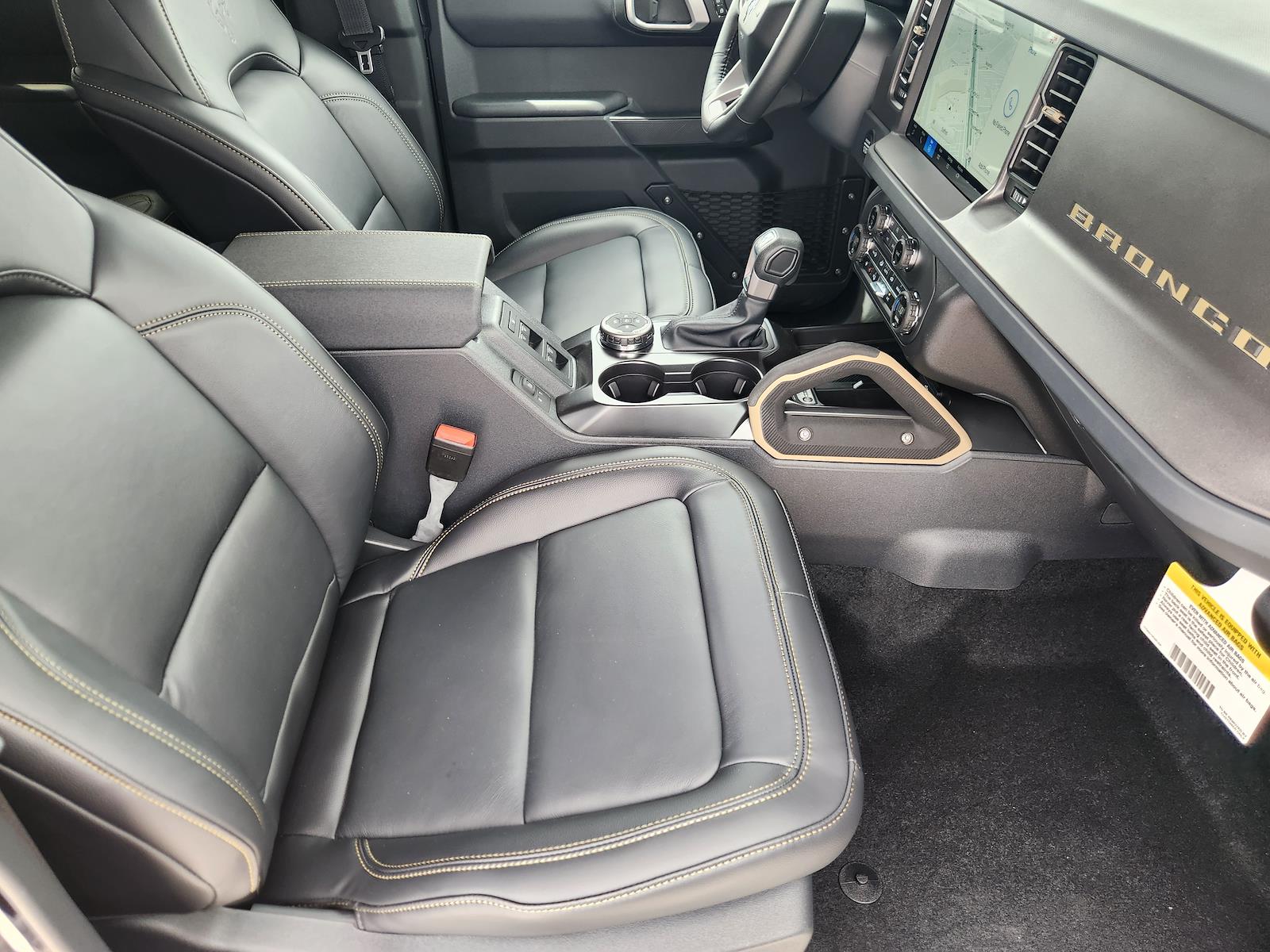 New 2026 Ford Bronco Badlands - photo 10