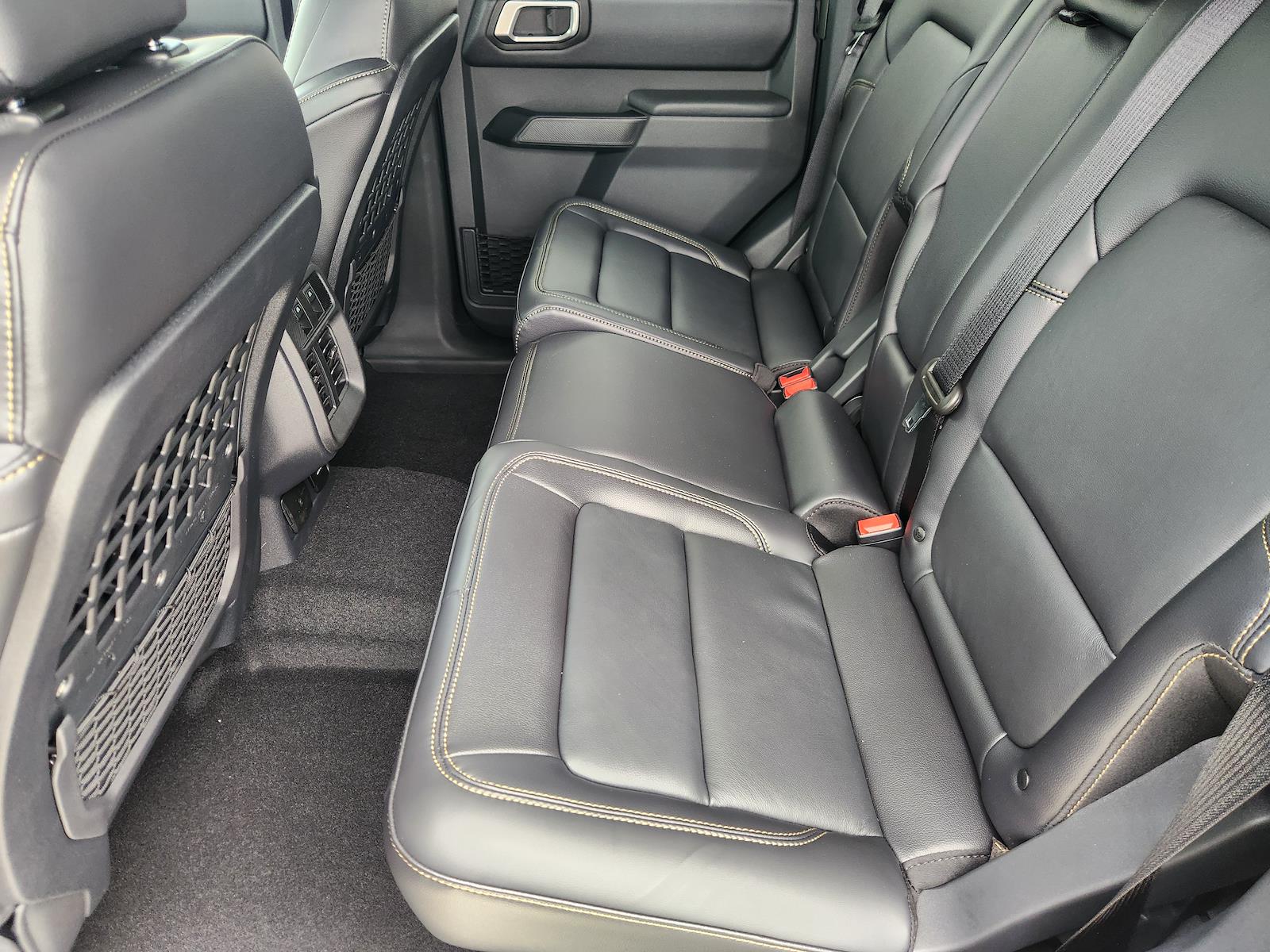 New 2026 Ford Bronco Badlands - photo 21