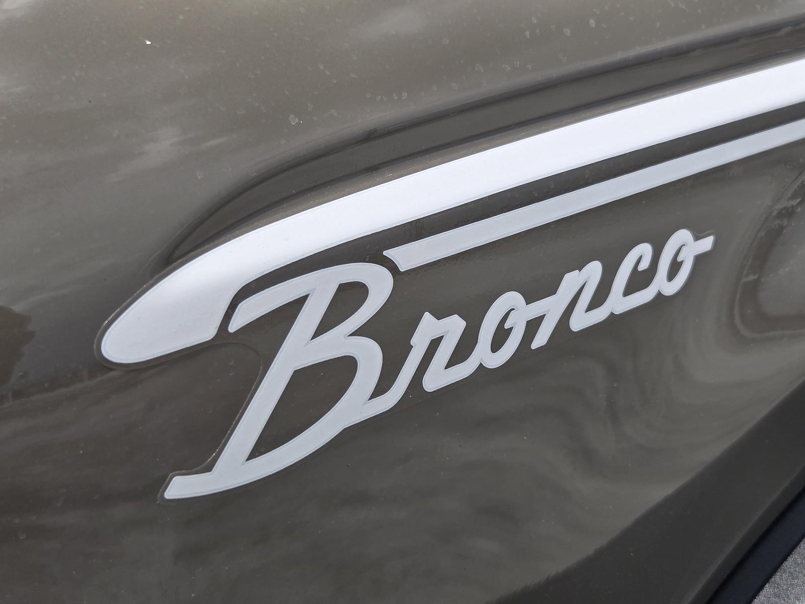 New 2026 Ford Bronco - photo 8