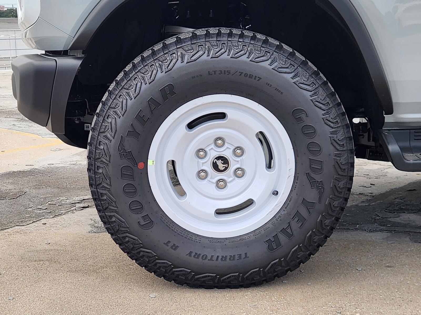 New 2026 Ford Bronco Heritage - photo 7