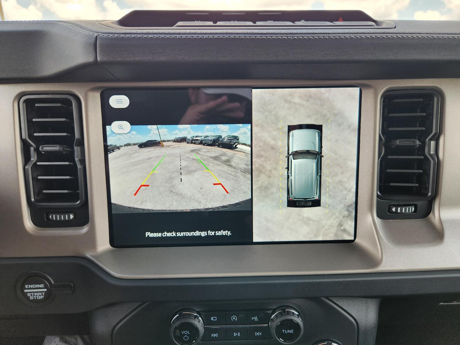 New 2026 Ford Bronco Outer Banks - photo 13