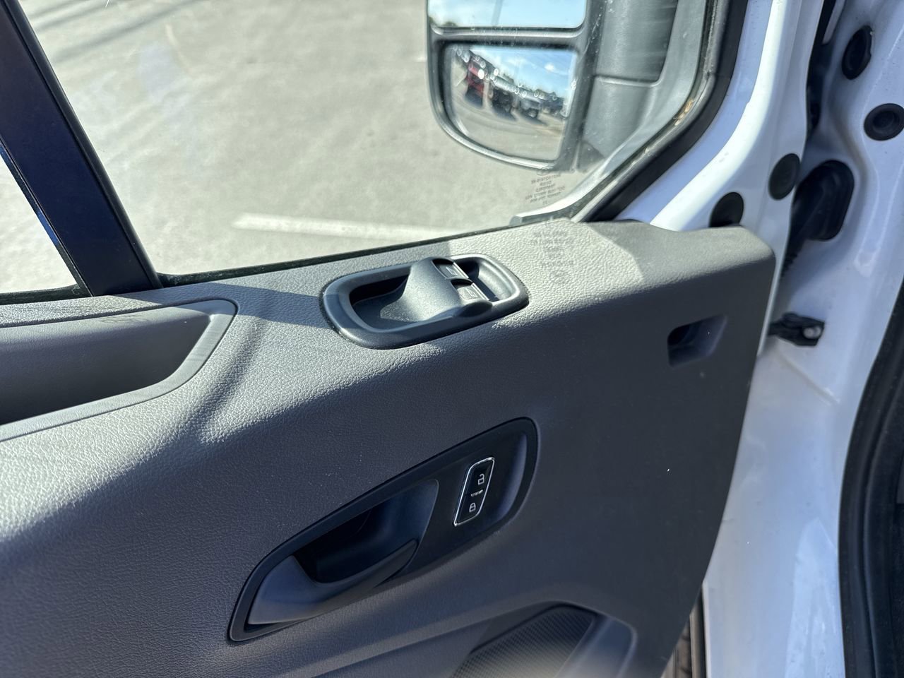 Used 2023 Ford Transit 250 Medium Roof Empty Cargo Van - photo 20