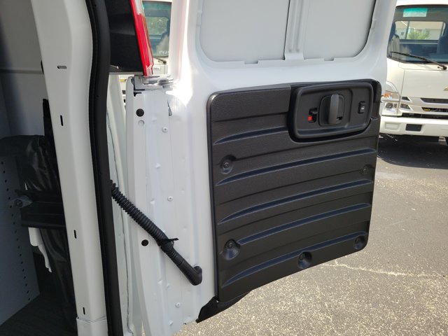 New 2025 Chevrolet Express 2500 Empty Cargo Van - photo 9
