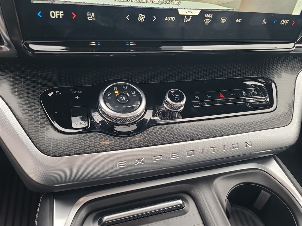 New 2025 Ford Expedition MAX Platinum - photo 22
