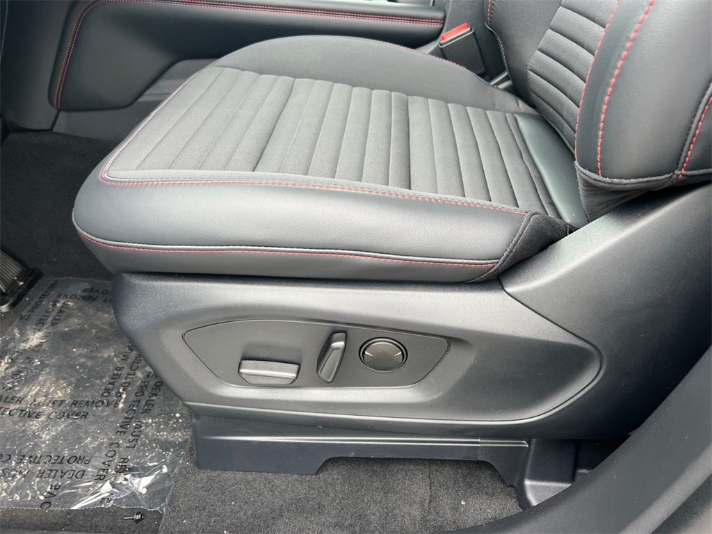 New 2025 Ford Explorer ST-Line - photo 14