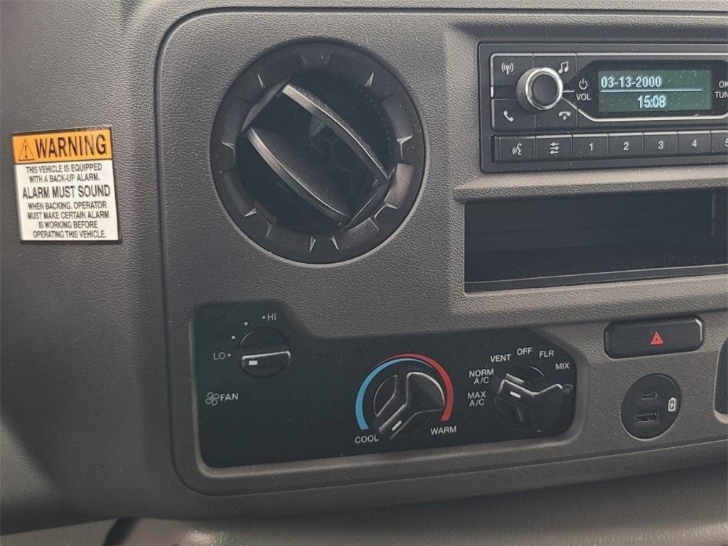 New 1996 Ford E-450 Cutaway - photo 24