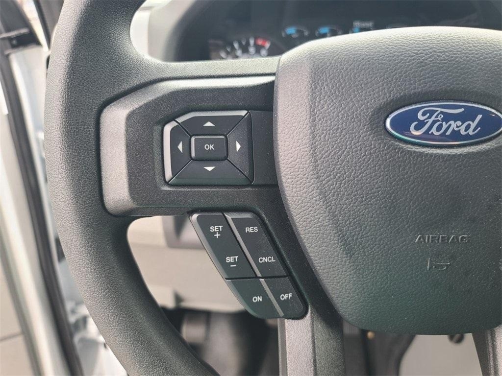 New 1996 Ford E-450 Cutaway - photo 28