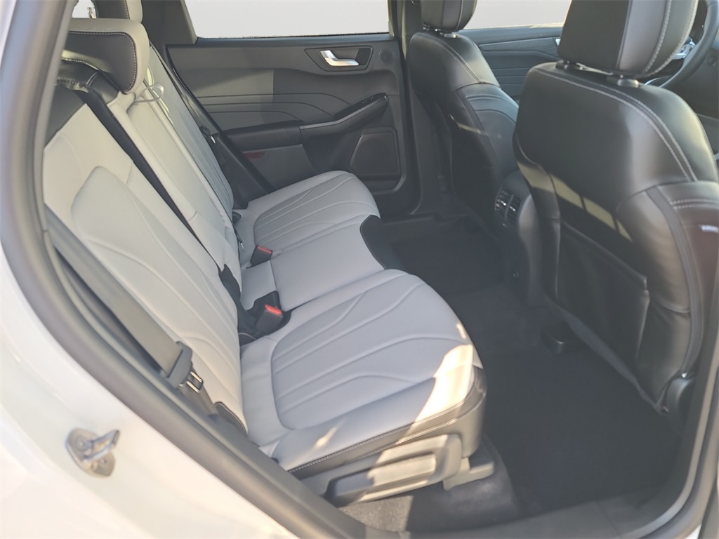 New 2026 Ford Escape Base - photo 7
