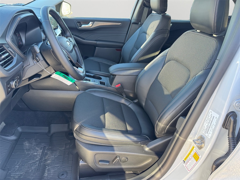 New 2026 Ford Escape Base - photo 15