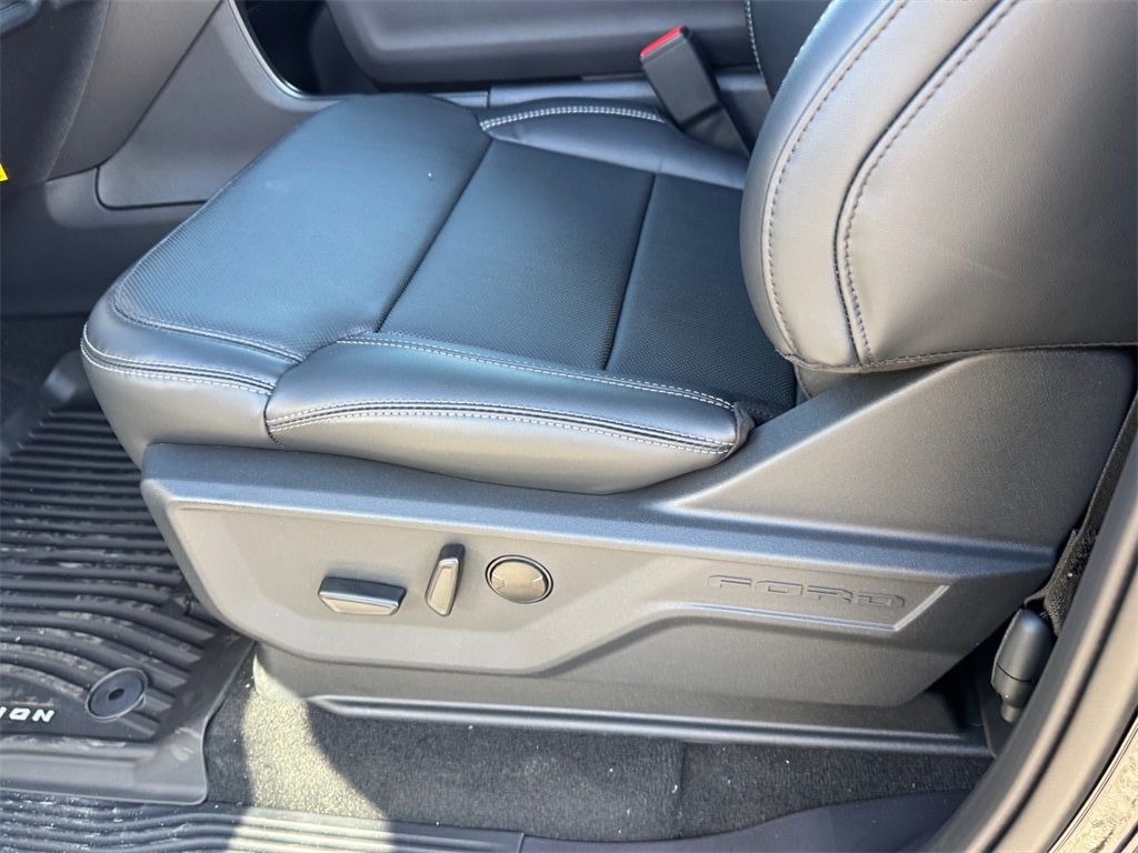 New 2026 Ford Expedition MAX Platinum - photo 16