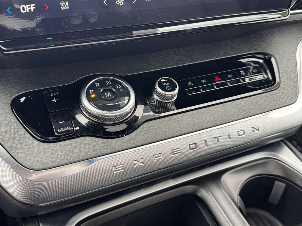 New 2026 Ford Expedition Tremor - photo 24