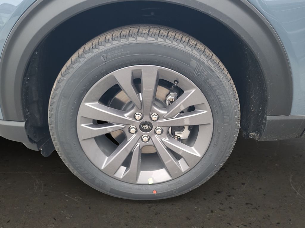 New 2026 Ford Explorer ACTIV - photo 24