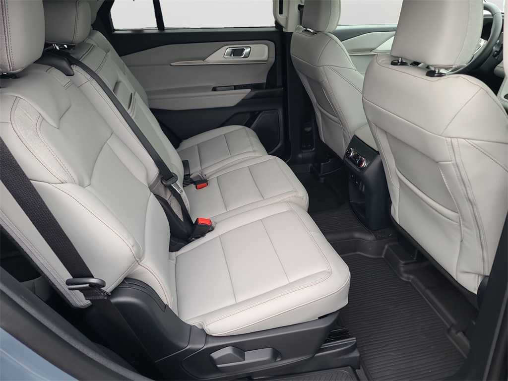 New 2026 Ford Explorer ACTIV - photo 7