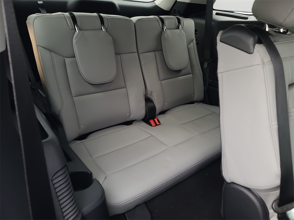New 2026 Ford Explorer ACTIV - photo 8