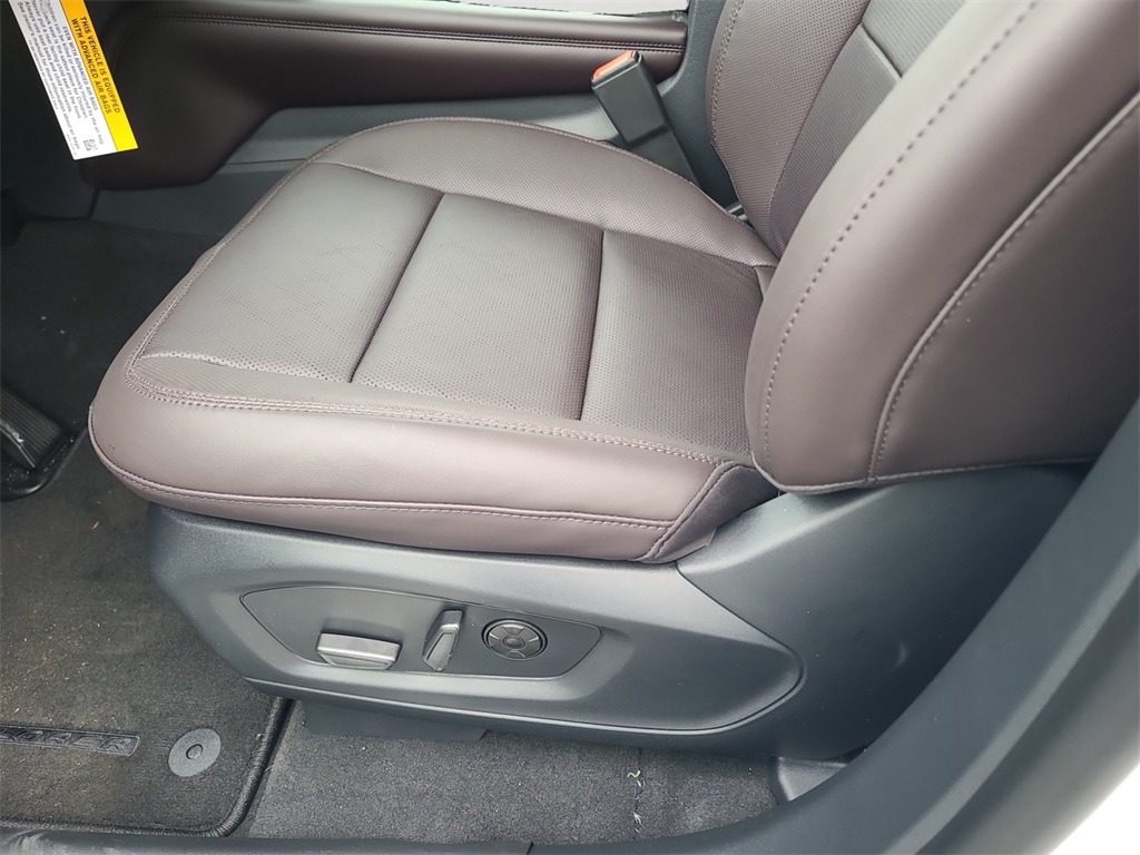 New 2026 Ford Explorer Platinum - photo 15