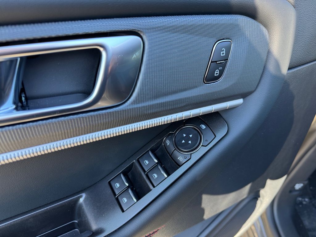 New 2026 Ford Explorer ST-Line - photo 14