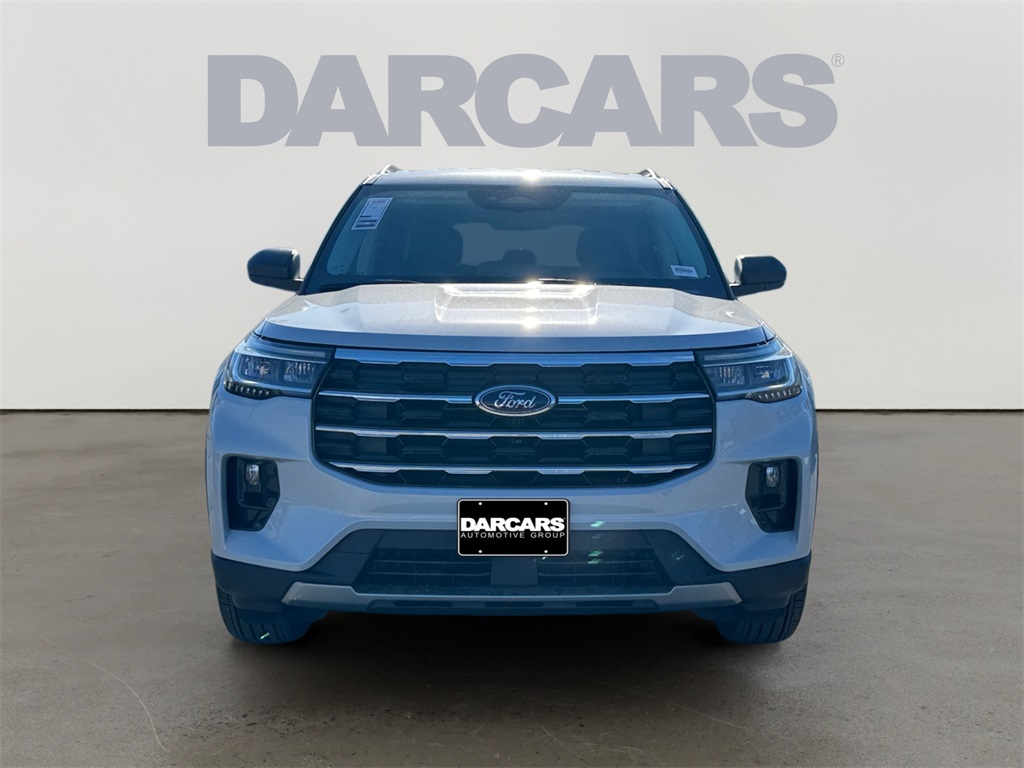 New 2026 Ford Explorer - photo 2