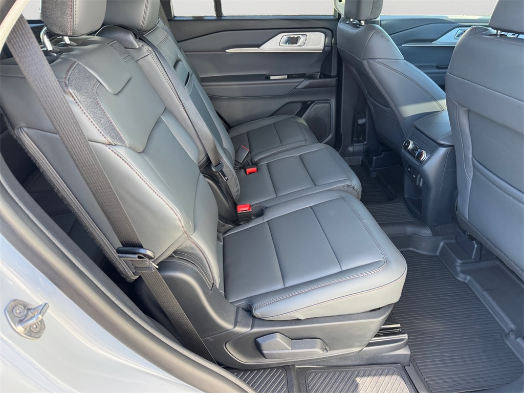 New 2026 Ford Explorer ACTIV - photo 7