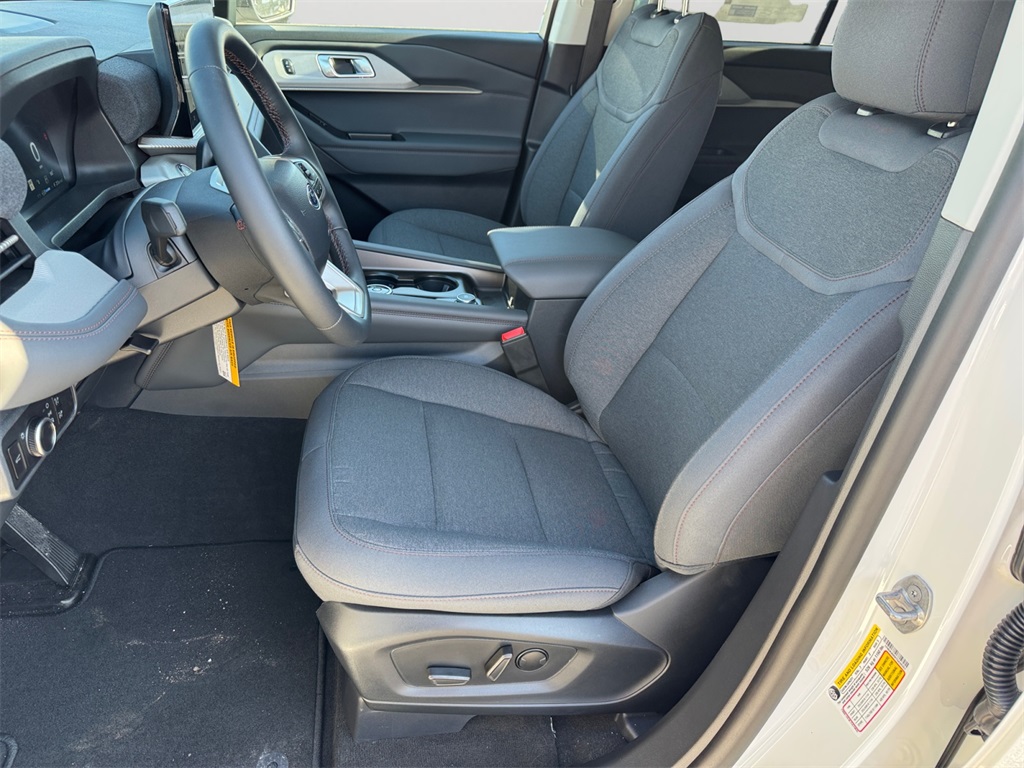 New 2026 Ford Explorer ACTIV - photo 14