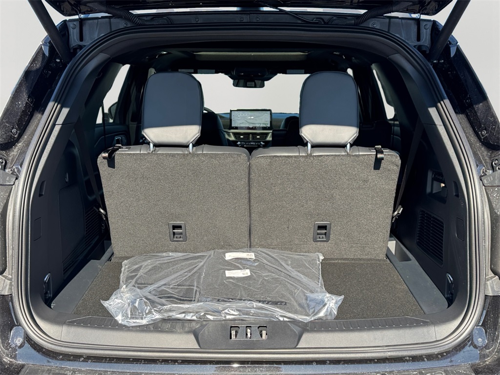New 2026 Ford Explorer ST - photo 10