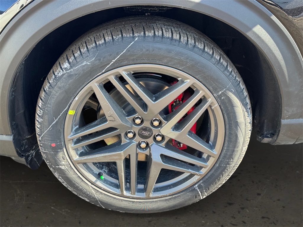 New 2026 Ford Explorer ST - photo 25