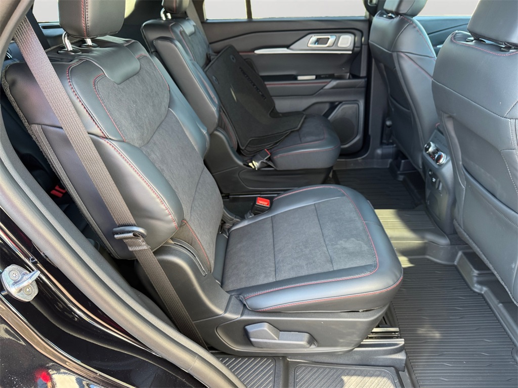 New 2026 Ford Explorer ST - photo 8