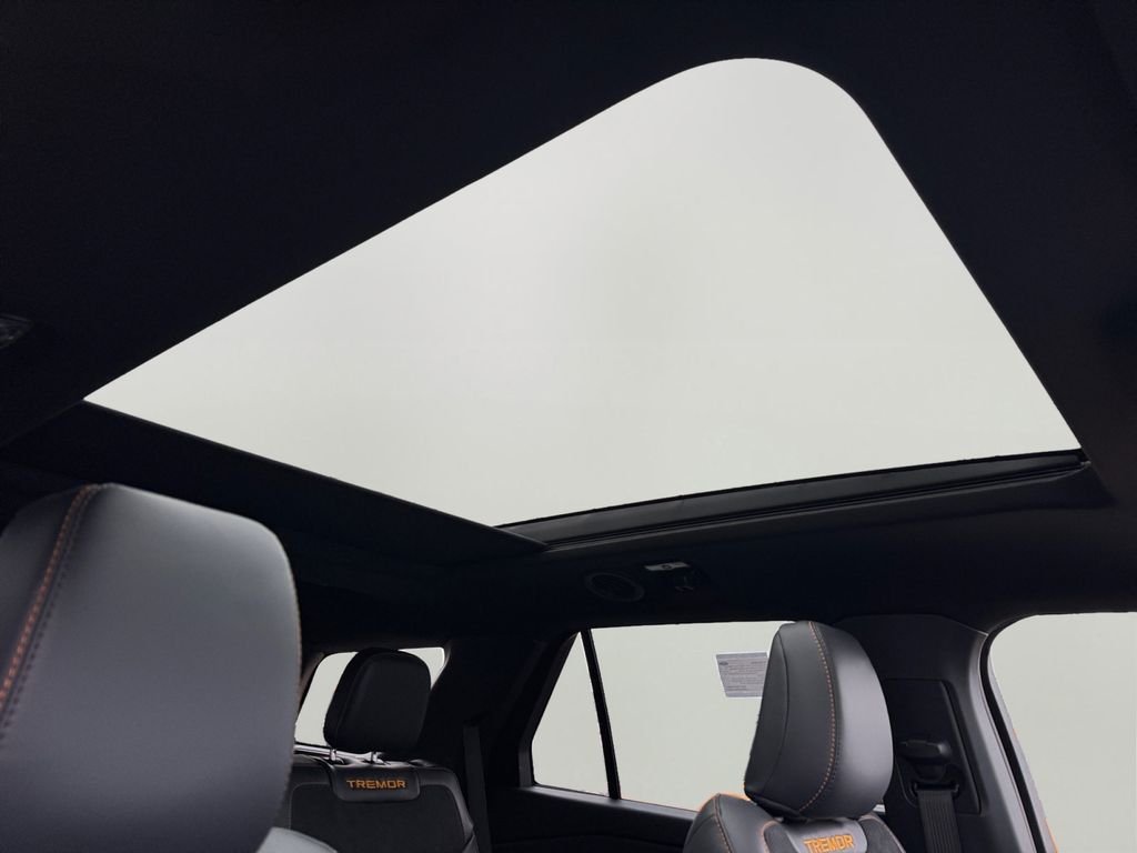 New 2026 Ford Explorer Tremor - photo 6