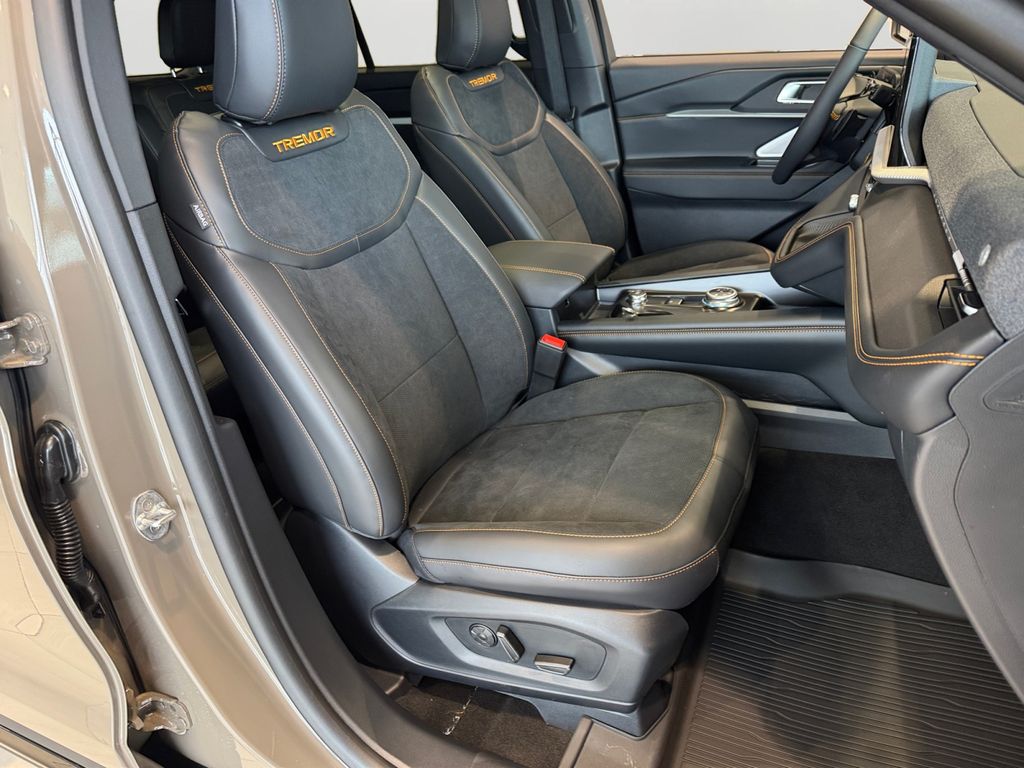 New 2026 Ford Explorer Tremor - photo 7