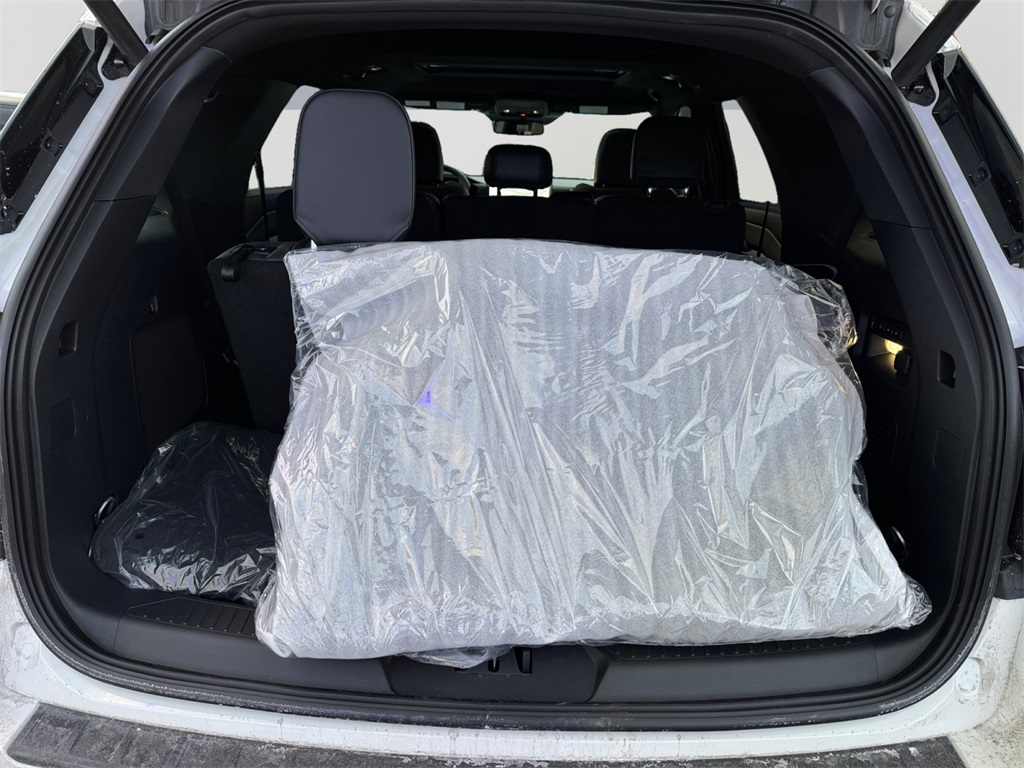 New 2026 Ford Explorer ST - photo 10