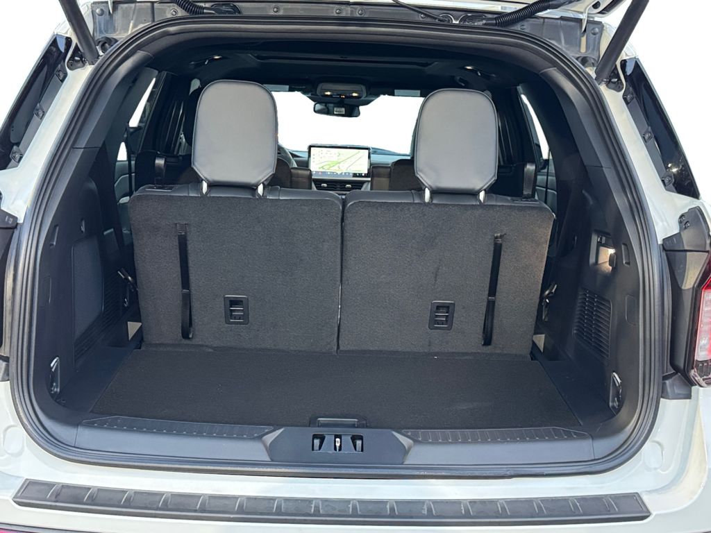 New 2026 Ford Explorer ST-Line - photo 10