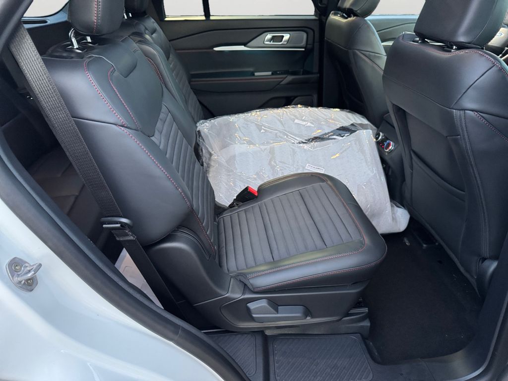 New 2026 Ford Explorer ST-Line - photo 8