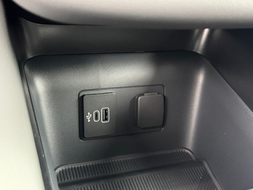 New 2026 Ford Explorer ACTIV - photo 22