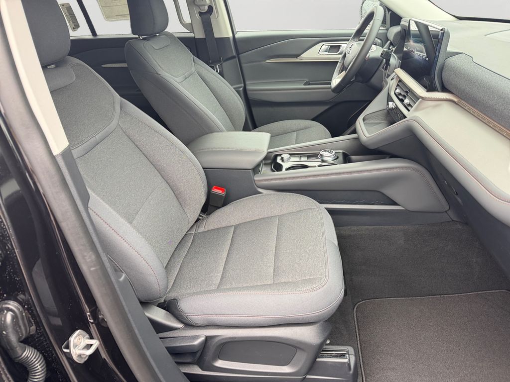 New 2026 Ford Explorer ACTIV - photo 6