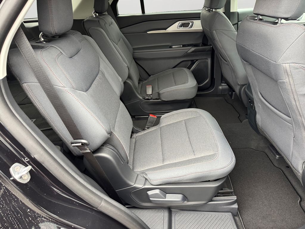 New 2026 Ford Explorer ACTIV - photo 7
