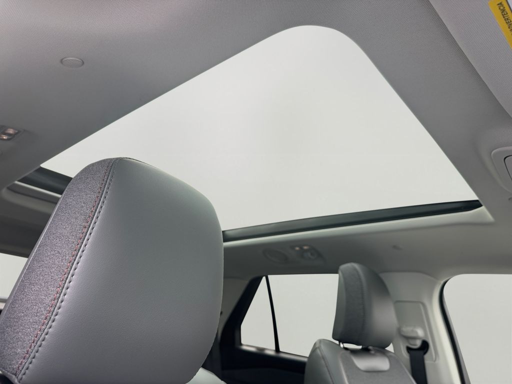 New 2026 Ford Explorer ACTIV - photo 6