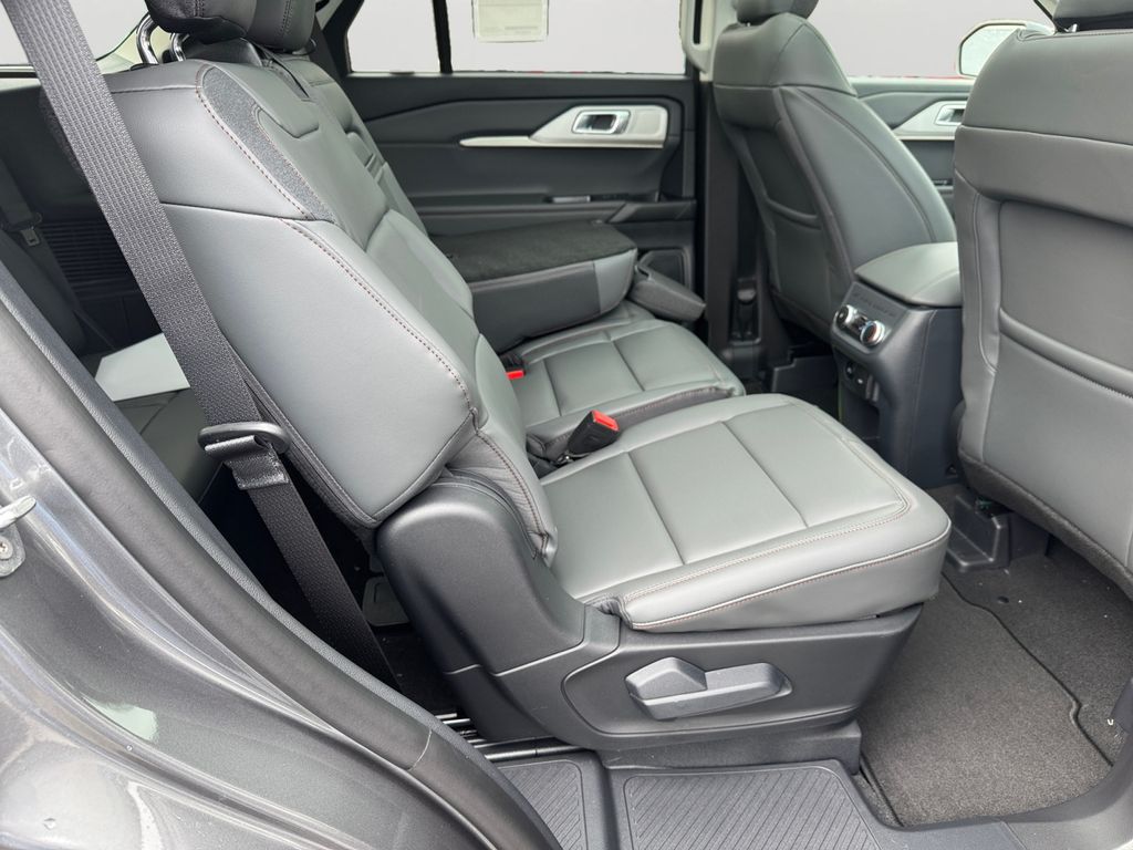 New 2026 Ford Explorer ACTIV - photo 8