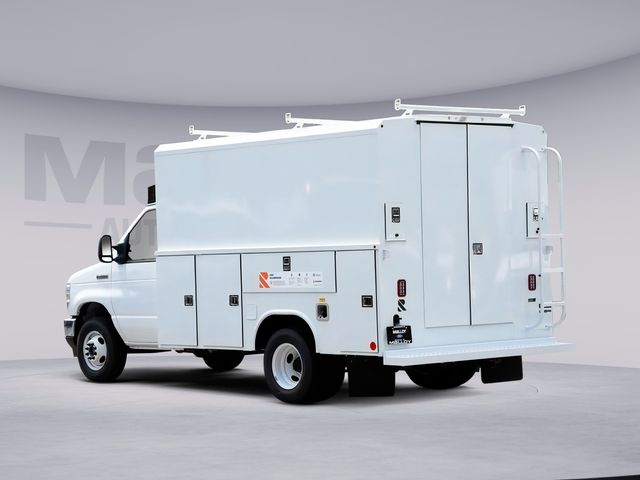 New 2026 Ford E-350 Cutaway - photo 5