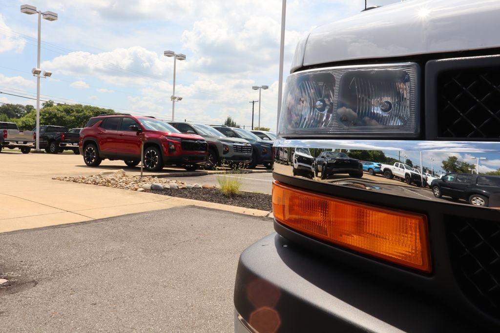 New 2025 Chevrolet Express 2500 - photo 2
