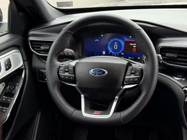 Used 2024 Ford Explorer ST - photo 13