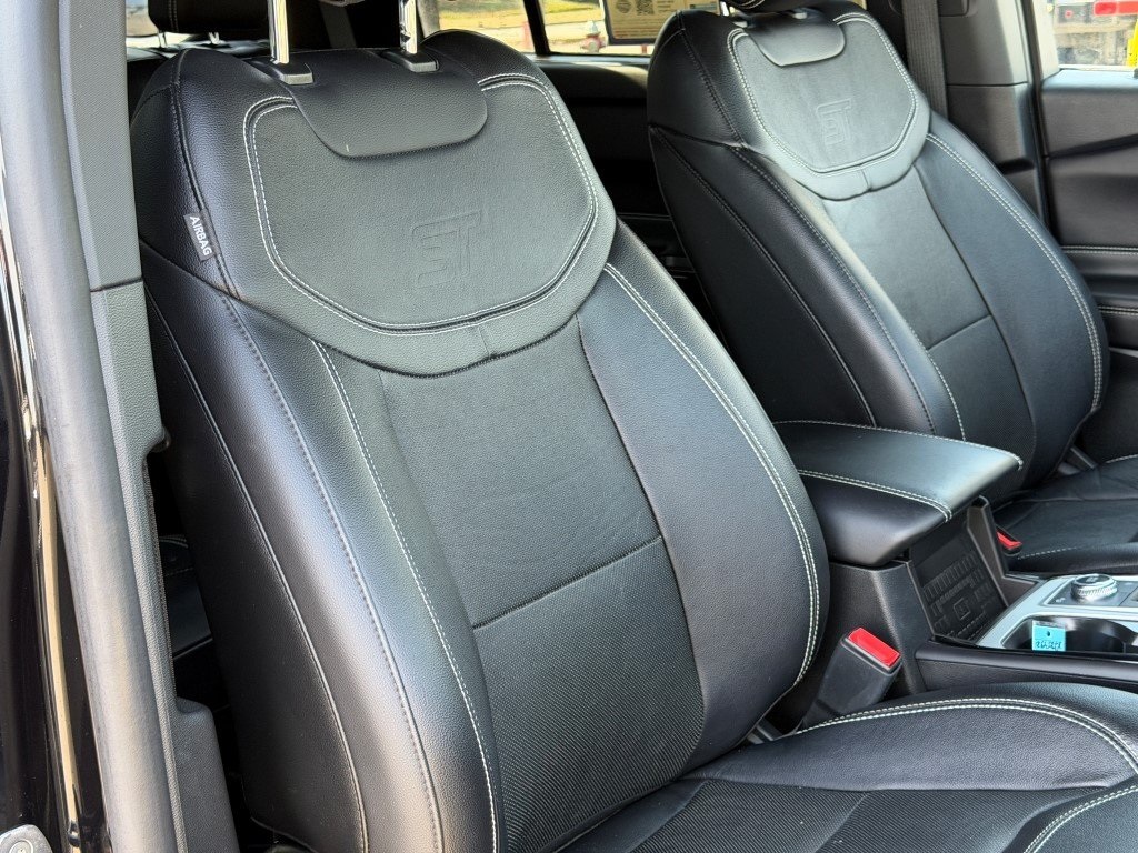 Used 2023 Ford Explorer ST - photo 31