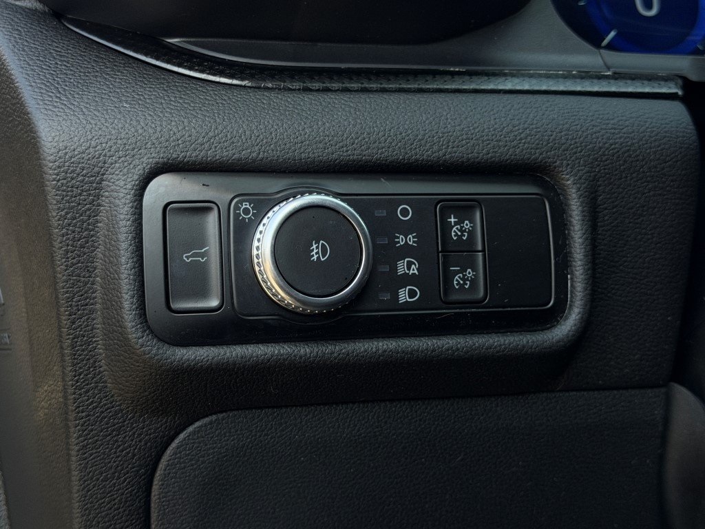 Used 2023 Ford Explorer ST - photo 8