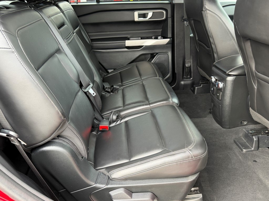 Used 2022 Ford Explorer XLT - photo 34