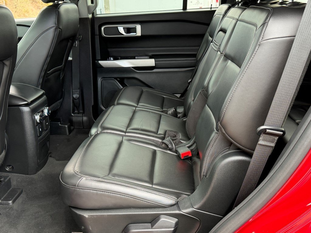 Used 2022 Ford Explorer XLT - photo 40