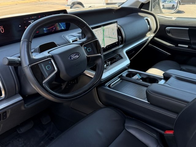 Used 2025 Ford Expedition MAX Platinum - photo 8