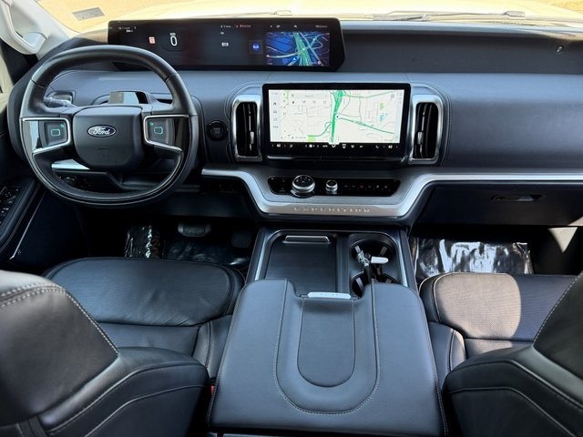 Used 2025 Ford Expedition MAX Platinum - photo 33