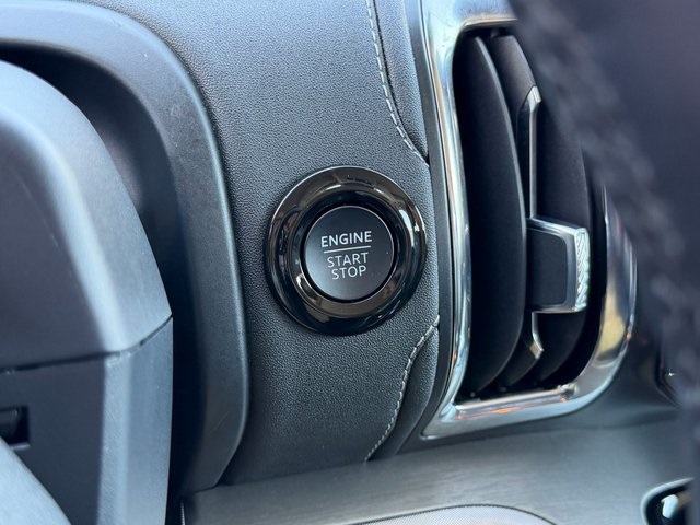 Used 2025 Ford Expedition MAX Platinum - photo 17