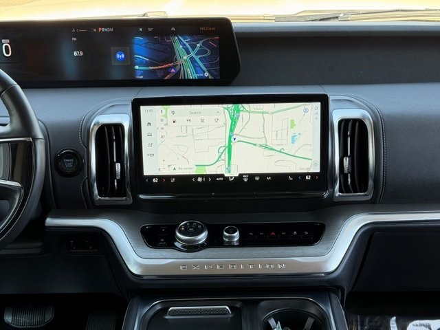 Used 2025 Ford Expedition MAX Platinum - photo 34