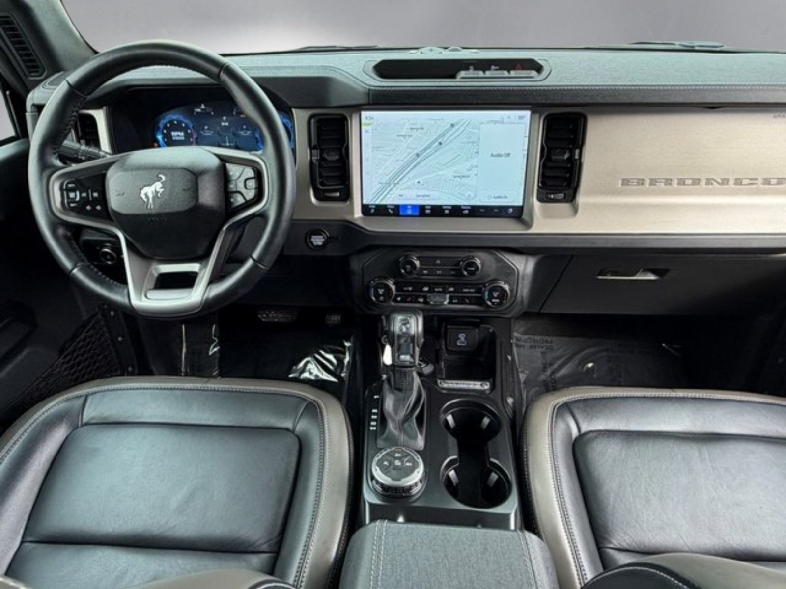 Used 2025 Ford Bronco Outer Banks - photo 6