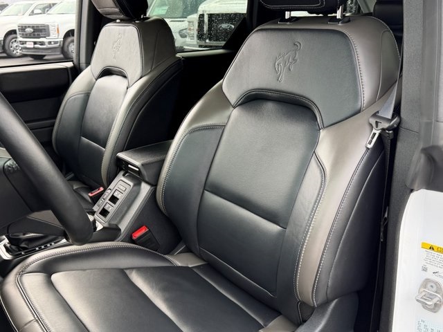 Used 2025 Ford Bronco Outer Banks - photo 9