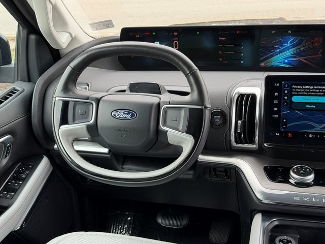 Used 2025 Ford Expedition MAX Platinum - photo 45